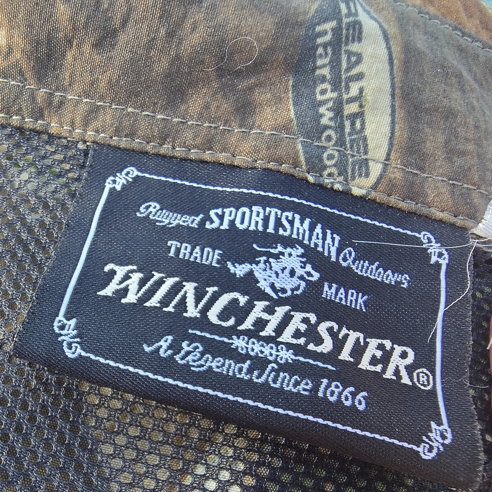 Winchester Men's Camouflage Short Sleeve Button-Up Shirt Size Medium - Picture 5 of 9
